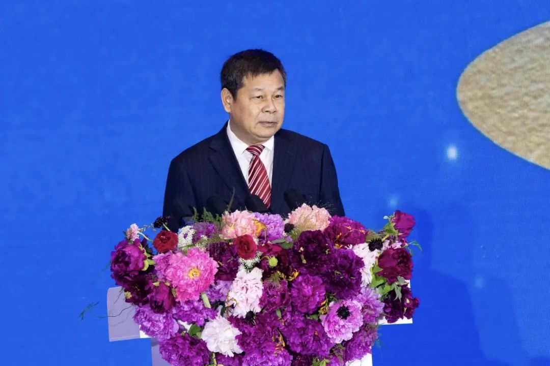杜占元：讲好牡丹故事 丰富人类文明百花园